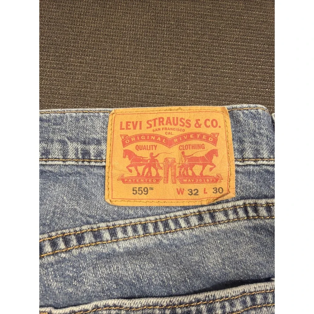 Levis 559 Relaxed Straight Jeans Mens 32x30 Blue Medium Wash Cotton Denim